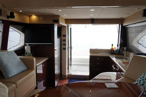 Sea Ray 47 Sedan Bridge image