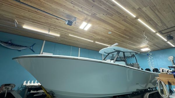 Front Runner 36 Center Console