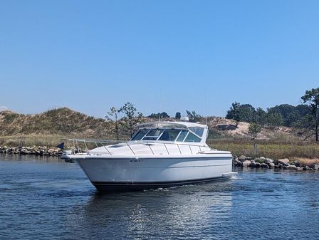 Tiara Yachts 4000 Express image