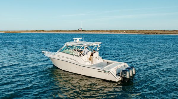 Grady-White 360 Express