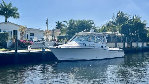 Grady-White 360 Express