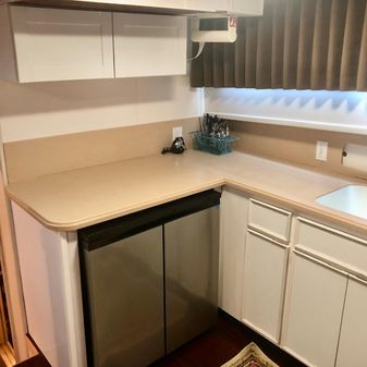 Hatteras 53 Extended Deckhouse Motor Yacht image