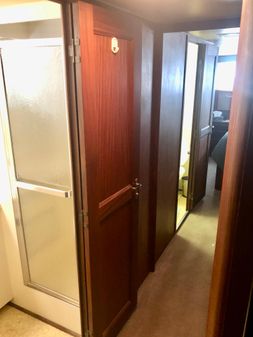Hatteras 53 Extended Deckhouse Motor Yacht image