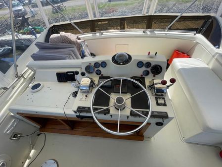 Viking 43-DOUBLE-CABIN-MOTOR-YACHT image