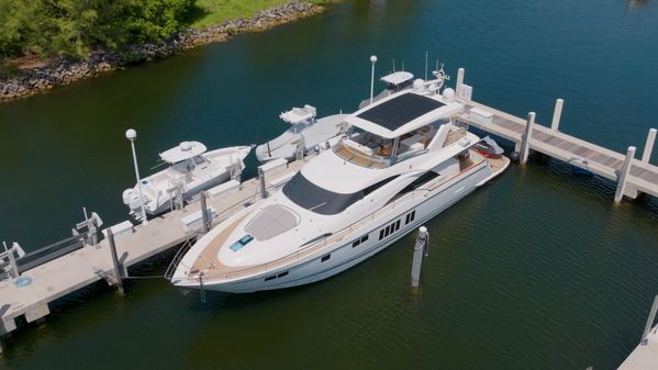 Fairline Squadron 78 Custom image