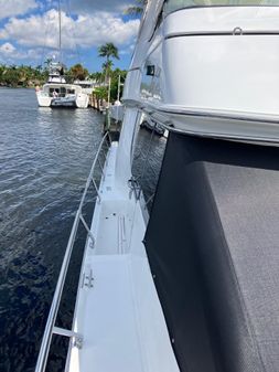 Carver Voyager Pilothouse image