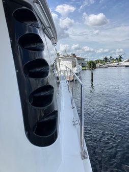 Carver Voyager Pilothouse image