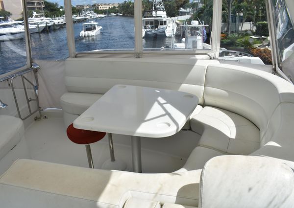 Carver Voyager Pilothouse image