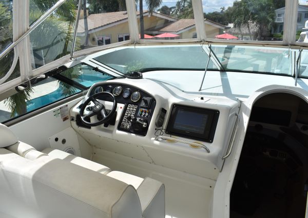 Carver Voyager Pilothouse image