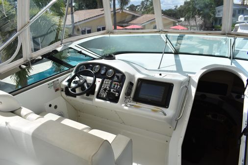 Carver Voyager Pilothouse image