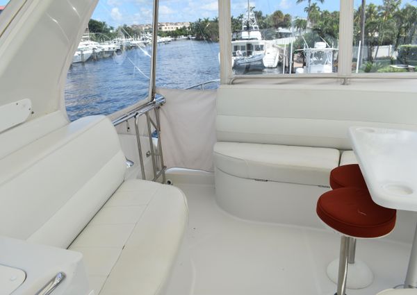 Carver Voyager Pilothouse image