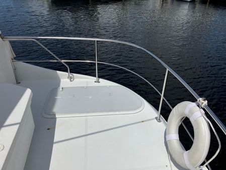 Carver Voyager Pilothouse image