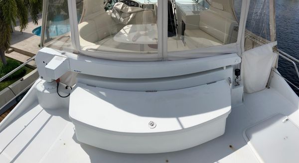 Carver Voyager Pilothouse image