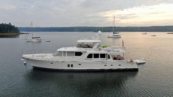 Offshore Yachts Motor Yacht