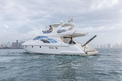 Azimut Flybridge image