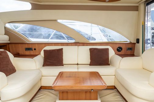 Azimut Flybridge image