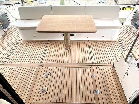 Absolute 58 Navetta image