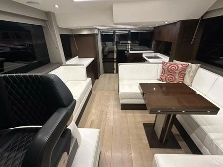 Sunseeker Manhattan 52 image