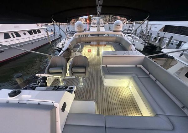 Sunseeker Manhattan 52 image