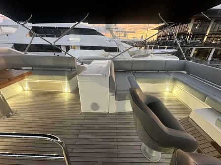 Sunseeker Manhattan 52 image