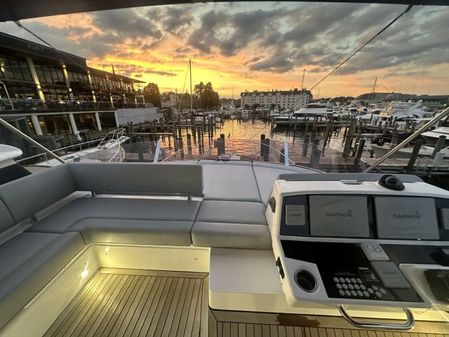 Sunseeker Manhattan 52 image