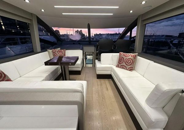 Sunseeker Manhattan 52 image