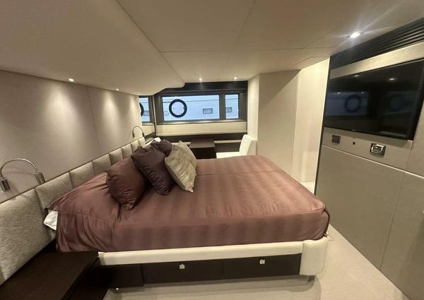 Sunseeker Manhattan 52 image