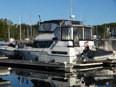 Carver 370 Aft Cabin Motoryacht image