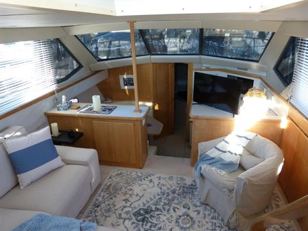 Carver 370 Aft Cabin Motoryacht image