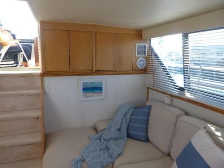 Carver 370 Aft Cabin Motoryacht image