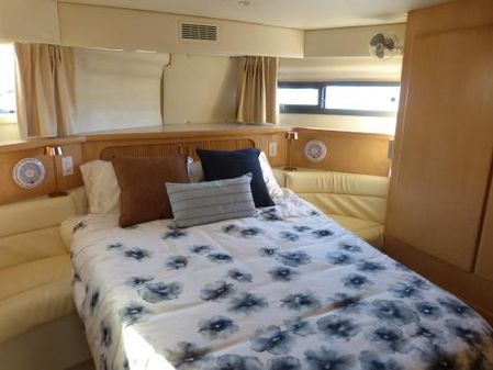 Carver 370 Aft Cabin Motoryacht image