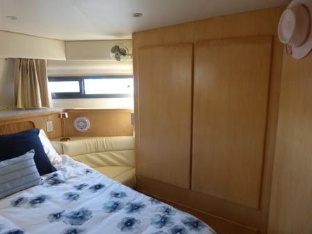 Carver 370 Aft Cabin Motoryacht image