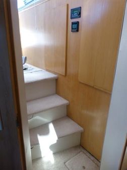 Carver 370 Aft Cabin Motoryacht image