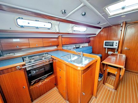 Bavaria 36 image