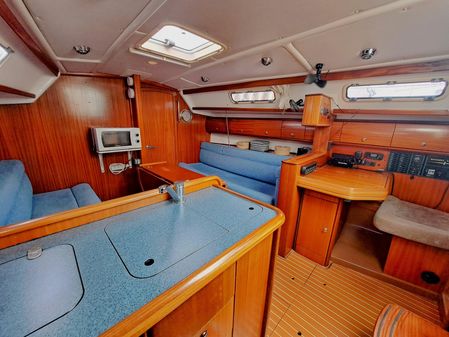 Bavaria 36 image