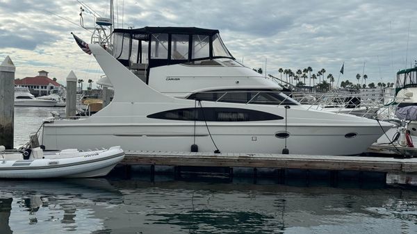 Carver 420 Mariner
