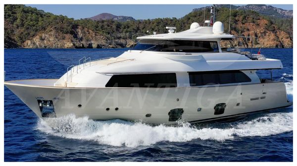 Ferretti Yachts Customline Navetta 26 