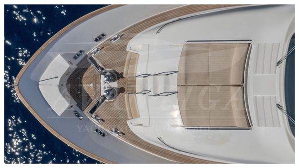 Ferretti Yachts Customline Navetta 26 image