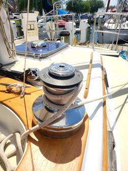 Gulfstar 44 Ketch Electric image