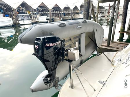 Sea Ray 340 Sundancer image