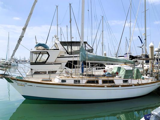 Robert Perry 41 Sloop - main image