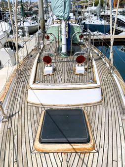 Robert Perry 41 Sloop image