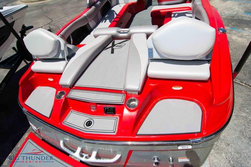 MasterCraft X46 image