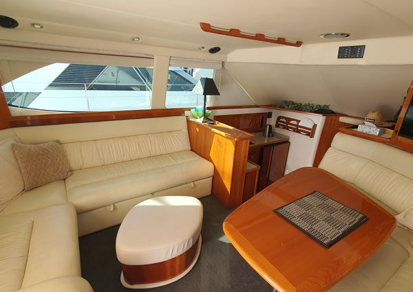 Riviera 40-FLYBRIDGE image