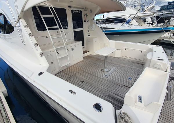 Riviera 40-FLYBRIDGE image