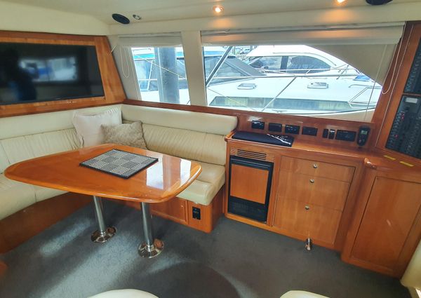 Riviera 40-FLYBRIDGE image