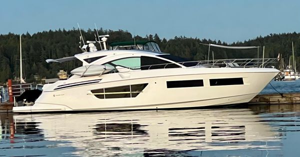 Cruisers Yachts 60 Cantius image