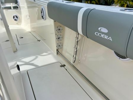 Cobia 296-CENTER-CONSOLE image