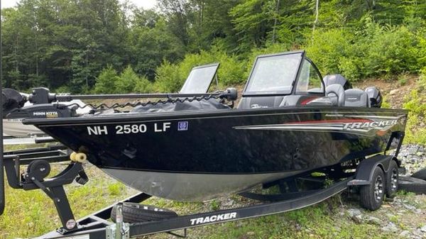 Tracker Targa V-19 Combo Tournament Edition