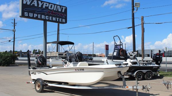 Mako 17 Pro Skiff